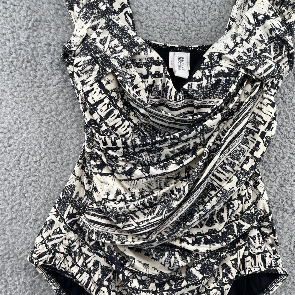 Badgley Mischka Black and White Patterned One-Piece Swimsuit. Stunning! Size 6 - Picture 4 of 14